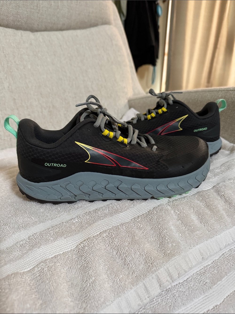Altra Outroad Black with Gray & Mint Athletic Shoes